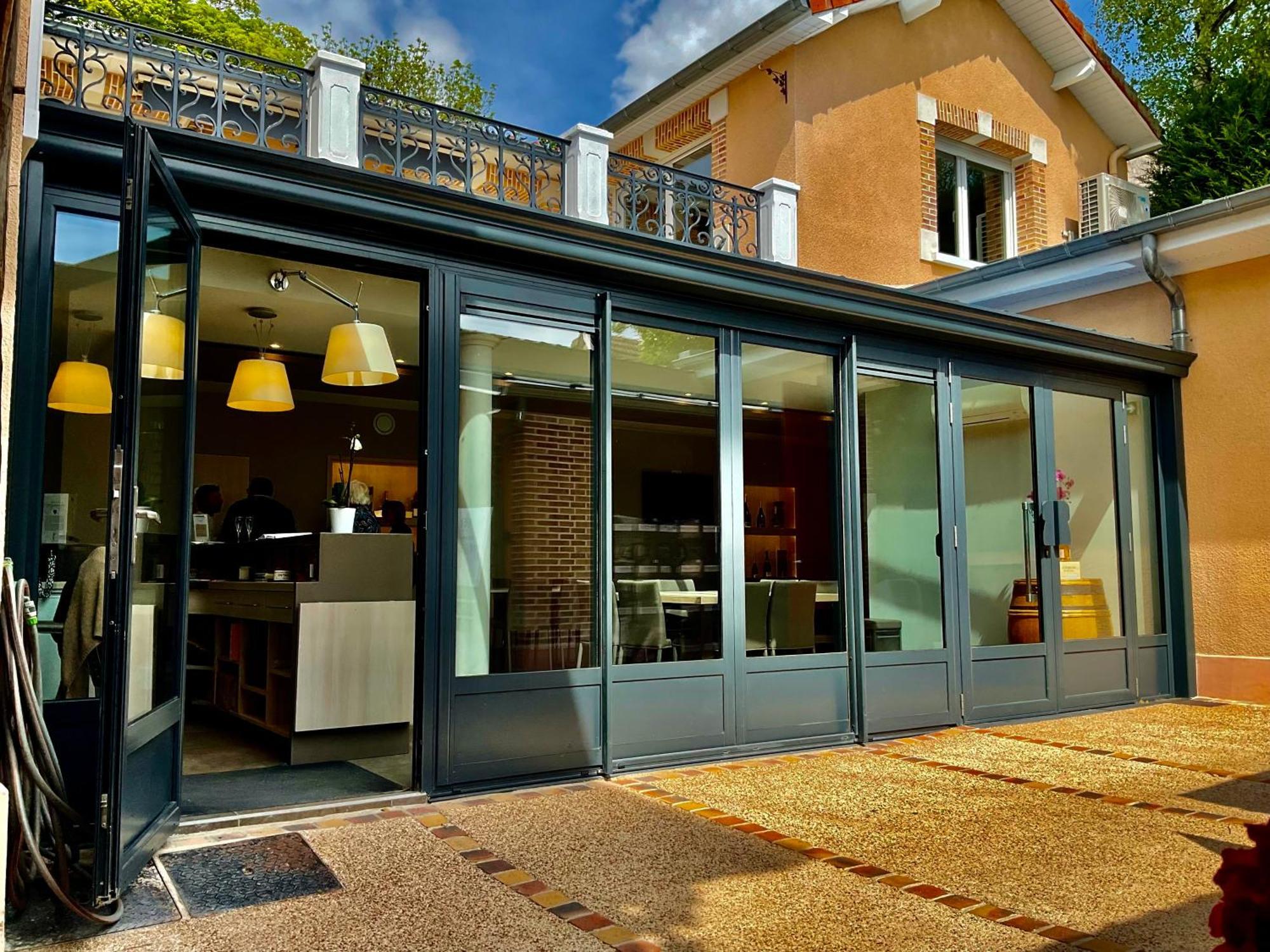 Les Loges Du Theatre Degustation Champagne Offerte Jacuzzi Sauna Jeux Velos Maison Prive 150M2 Historique 14Pers Max Emplacement Exceptionnel Et Chic, 200M De L'Avenue De Champagne, Gare, Musee, Jardins, Restaurations, Toutes Commodites Épernay Eksteriør billede