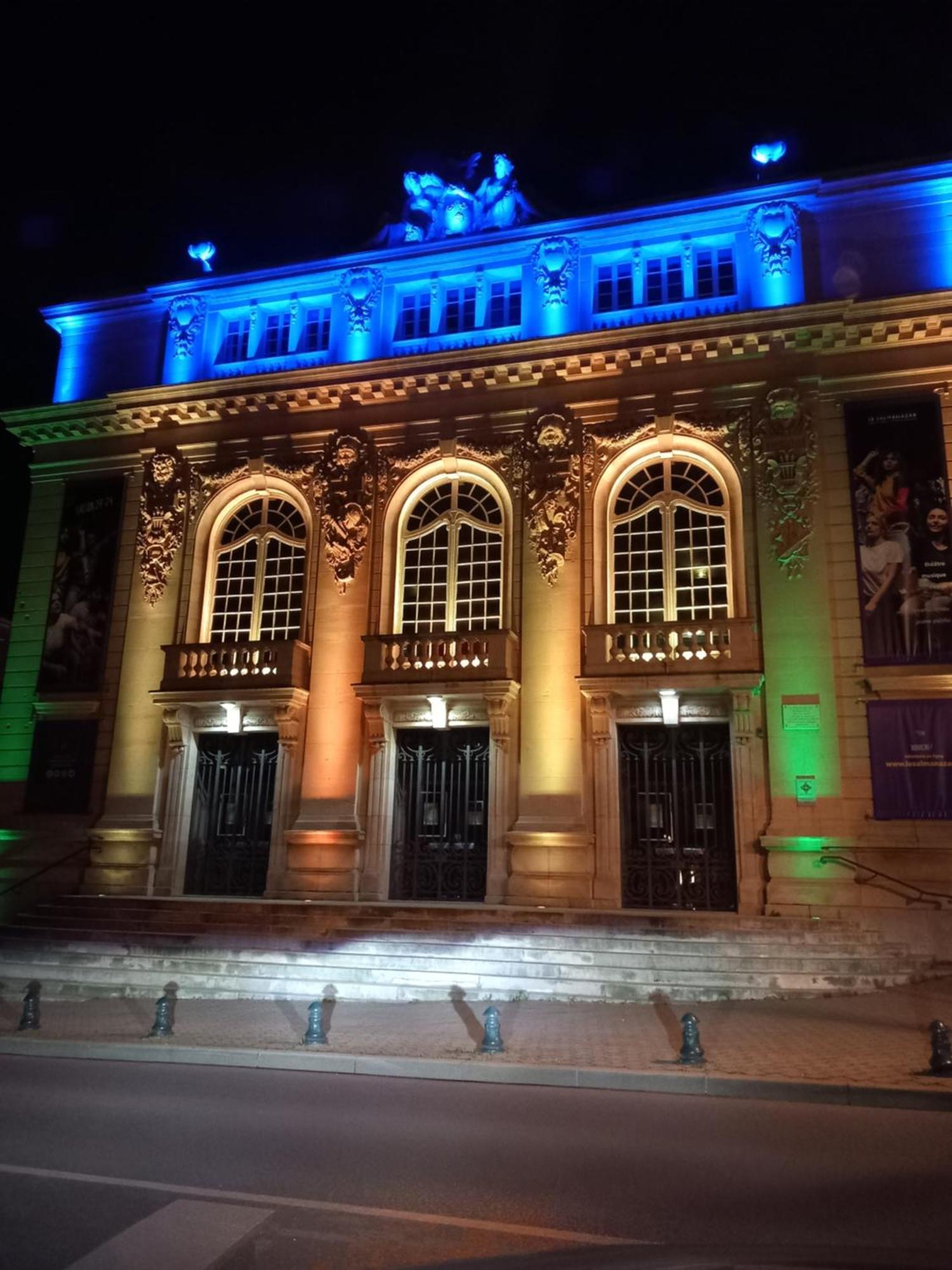 Les Loges Du Theatre Degustation Champagne Offerte Jacuzzi Sauna Jeux Velos Maison Prive 150M2 Historique 14Pers Max Emplacement Exceptionnel Et Chic, 200M De L'Avenue De Champagne, Gare, Musee, Jardins, Restaurations, Toutes Commodites Épernay Eksteriør billede