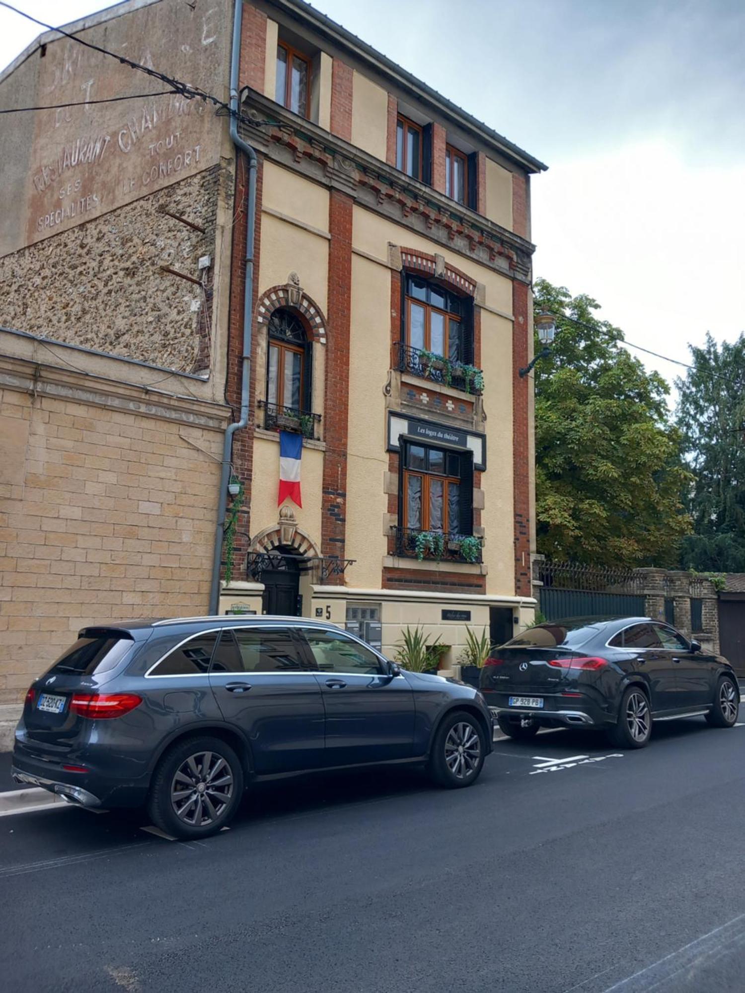 Les Loges Du Theatre Degustation Champagne Offerte Jacuzzi Sauna Jeux Velos Maison Prive 150M2 Historique 14Pers Max Emplacement Exceptionnel Et Chic, 200M De L'Avenue De Champagne, Gare, Musee, Jardins, Restaurations, Toutes Commodites Épernay Eksteriør billede
