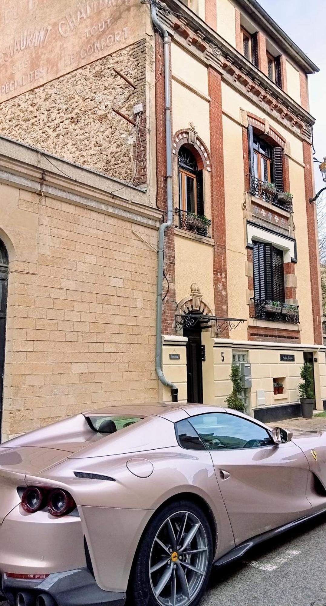 Les Loges Du Theatre Degustation Champagne Offerte Jacuzzi Sauna Jeux Velos Maison Prive 150M2 Historique 14Pers Max Emplacement Exceptionnel Et Chic, 200M De L'Avenue De Champagne, Gare, Musee, Jardins, Restaurations, Toutes Commodites Épernay Eksteriør billede