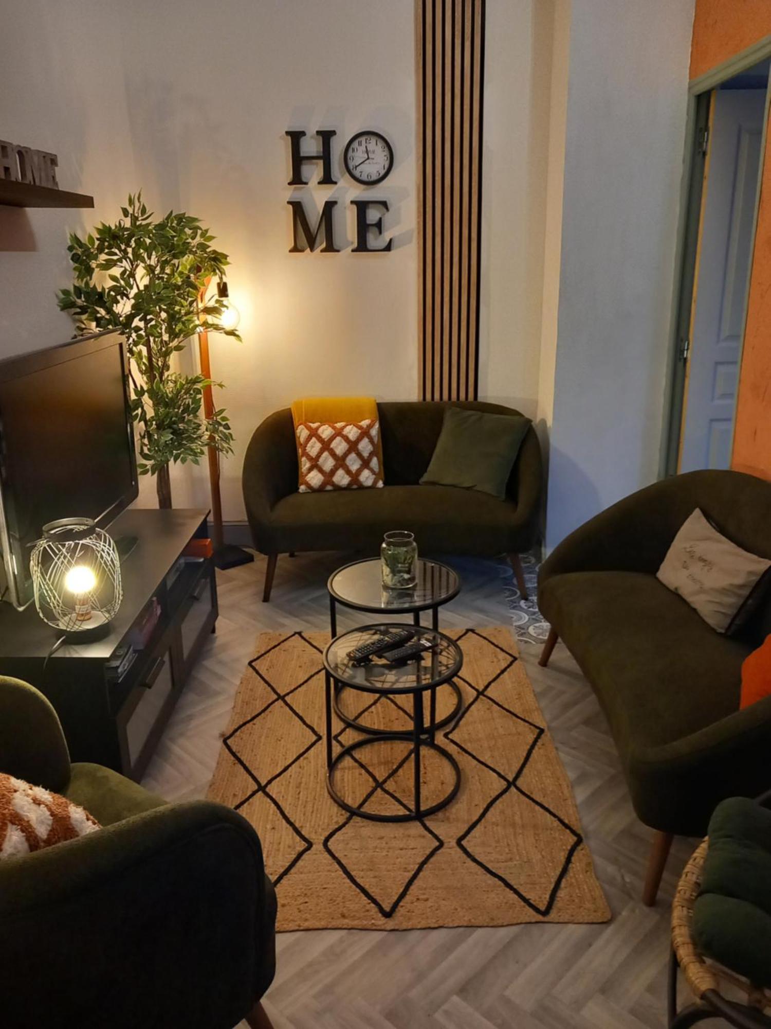 Les Loges Du Theatre Degustation Champagne Offerte Jacuzzi Sauna Jeux Velos Maison Prive 150M2 Historique 14Pers Max Emplacement Exceptionnel Et Chic, 200M De L'Avenue De Champagne, Gare, Musee, Jardins, Restaurations, Toutes Commodites Épernay Eksteriør billede