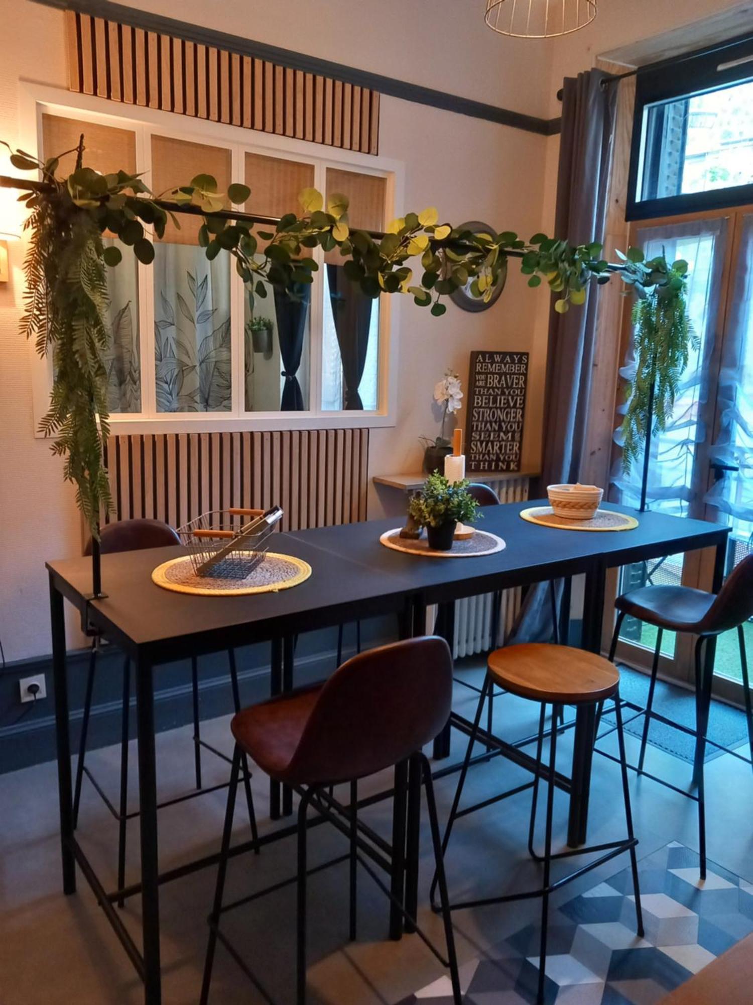 Les Loges Du Theatre Degustation Champagne Offerte Jacuzzi Sauna Jeux Velos Maison Prive 150M2 Historique 14Pers Max Emplacement Exceptionnel Et Chic, 200M De L'Avenue De Champagne, Gare, Musee, Jardins, Restaurations, Toutes Commodites Épernay Eksteriør billede
